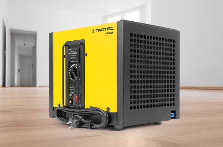 le-ttk-qube-un-deshumidificateur-d-interieur-professionnel-le-tout-comprime-dans-une-construction-ultra-compacte-b36f
